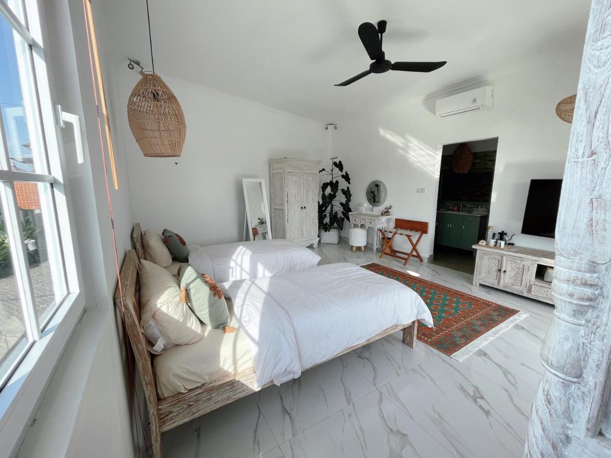 Keramas Moonlight Villa ภายนอก รูปภาพ
