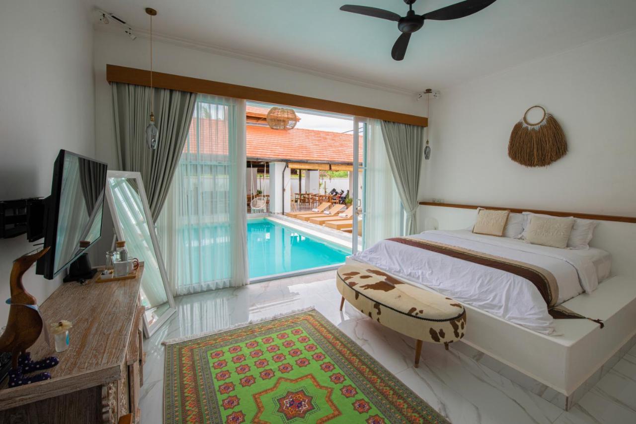 Keramas Moonlight Villa ภายนอก รูปภาพ