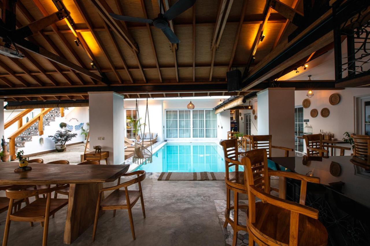 Keramas Moonlight Villa ภายนอก รูปภาพ
