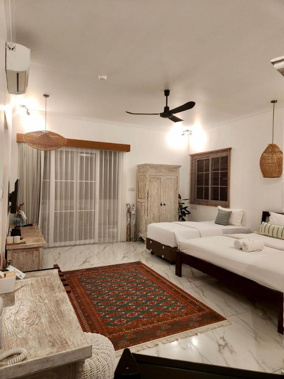 Keramas Moonlight Villa ภายนอก รูปภาพ